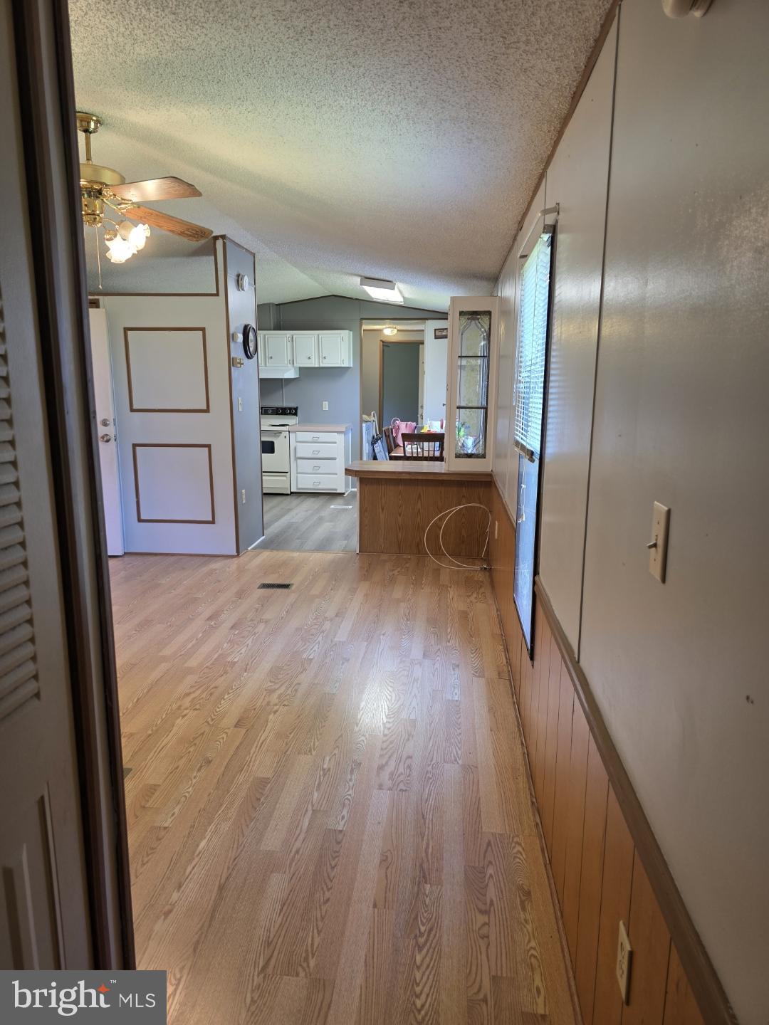 2900 Central Road Cambridge, MD 21613 - Photo 5 of 15 Living room to kitchen