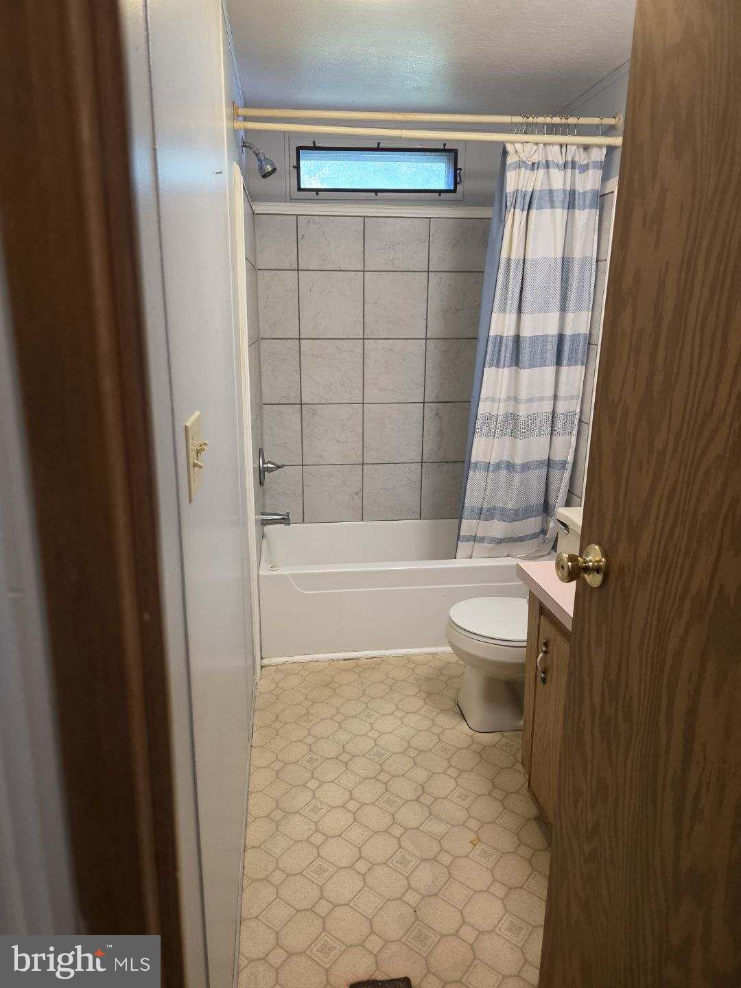 2900 Central Road Cambridge, MD 21613 - Photo 7 of 15 Hall Bath