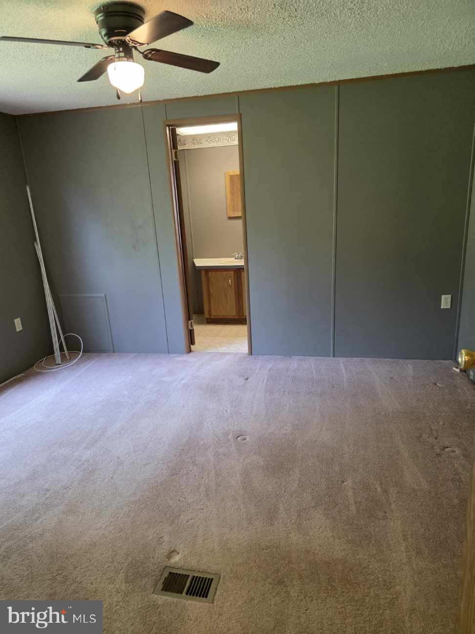 2900 Central Road Cambridge, MD 21613 - Photo 10 of 15 Primary bedroom