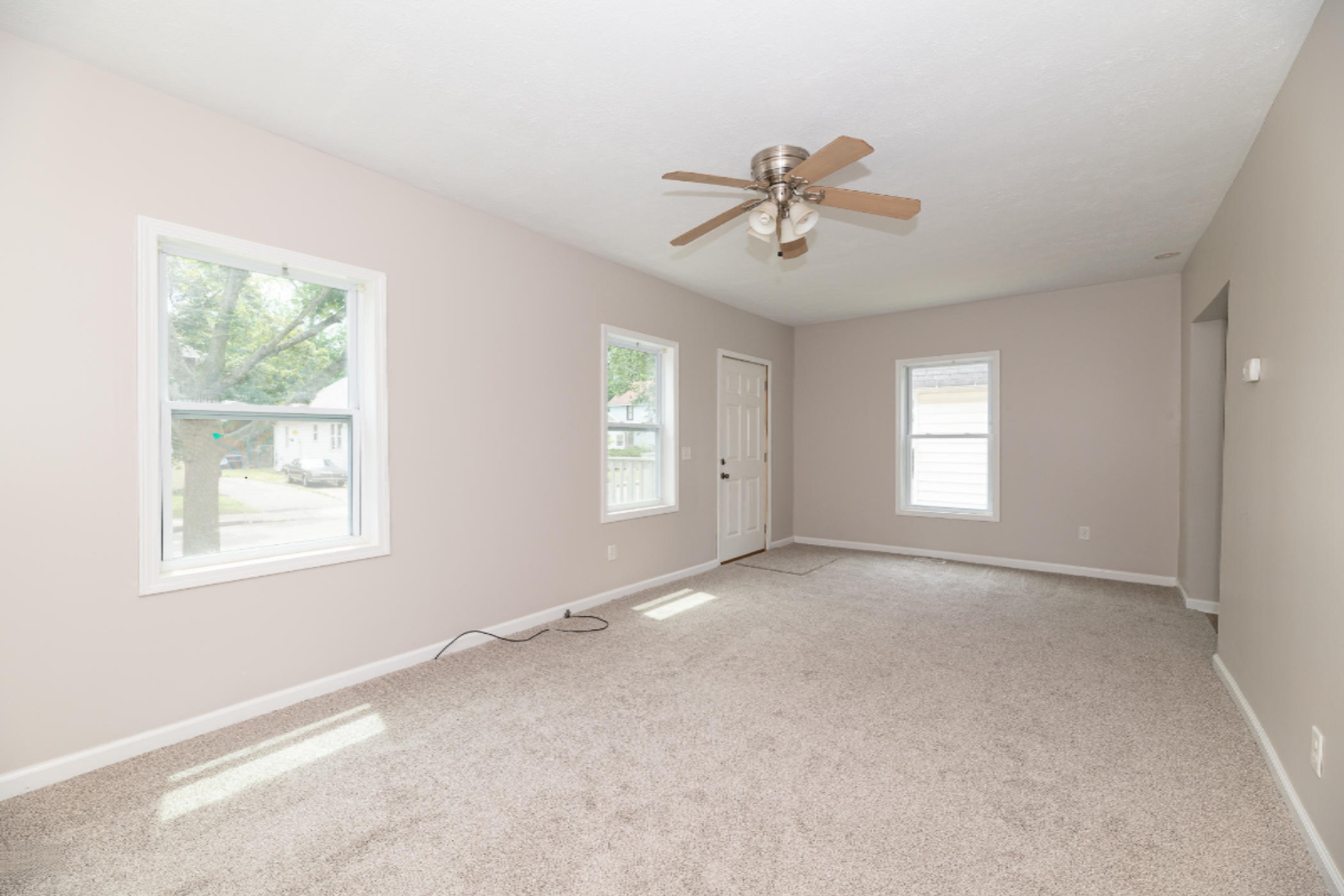 1619 Reed Avenue Kalamazoo, MI 49001 - Photo 5 of 20 1619 Reed-7