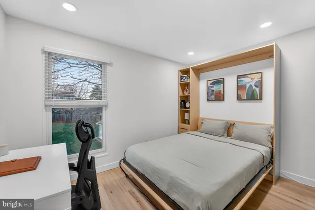 $639,900 | 4010 Novar Drive, Chantilly, VA 20151