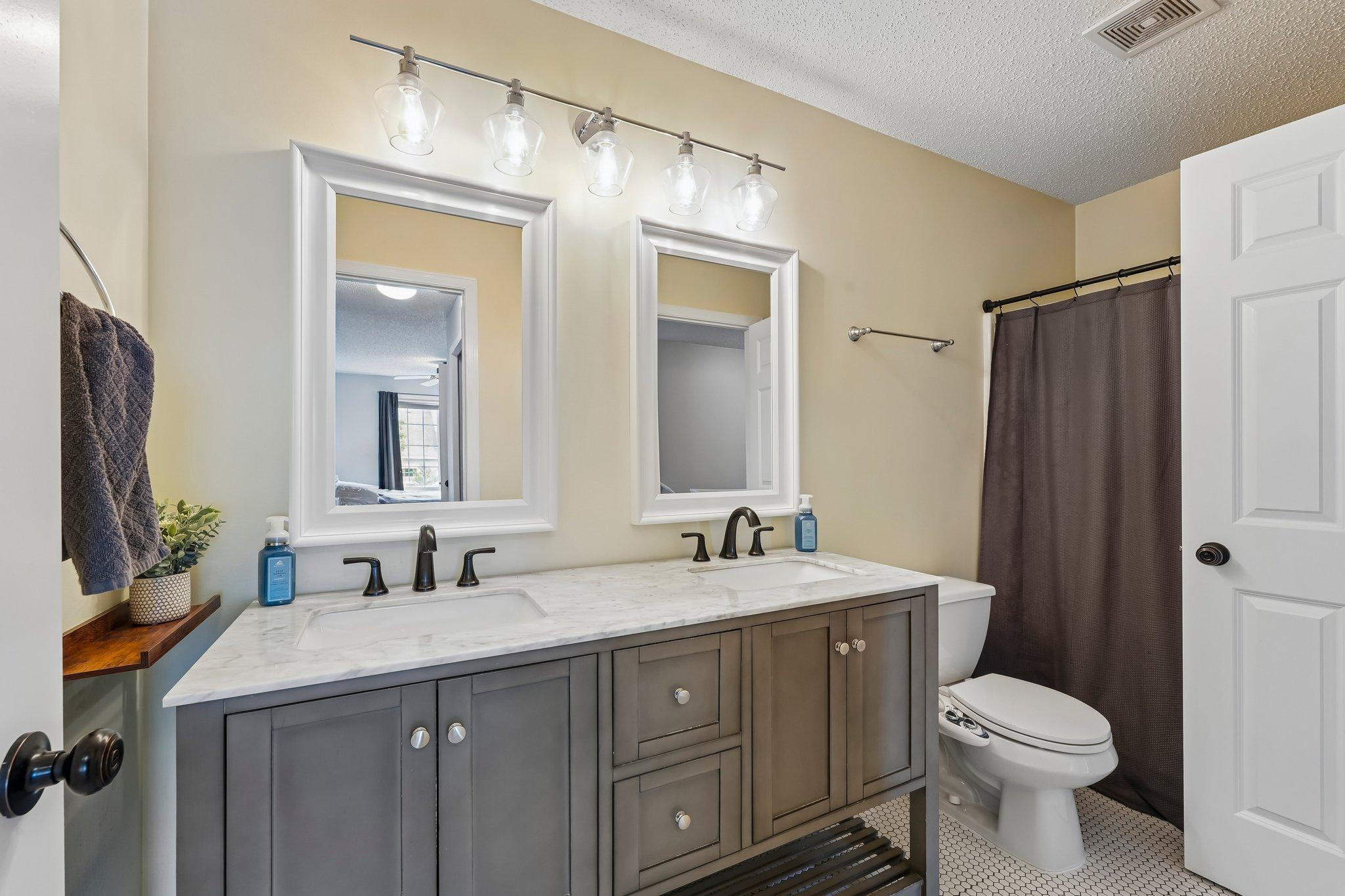 5467 Bryce Avenue Inver Grove Heights, MN 55076 - Photo 19 of 26