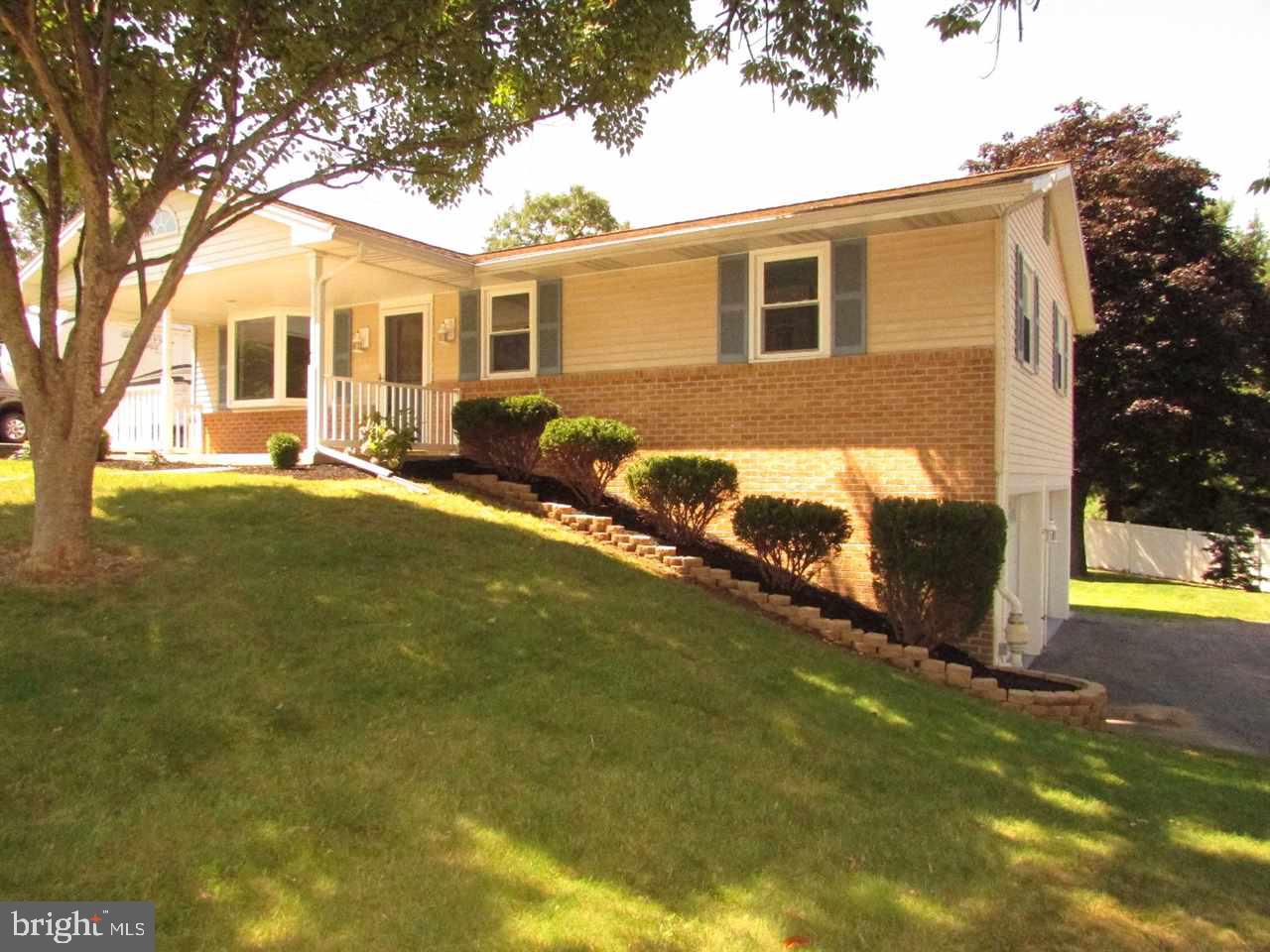275 Blymire Road Dallastown, PA 17313 - Photo 3 of 25 Gallery Image 3