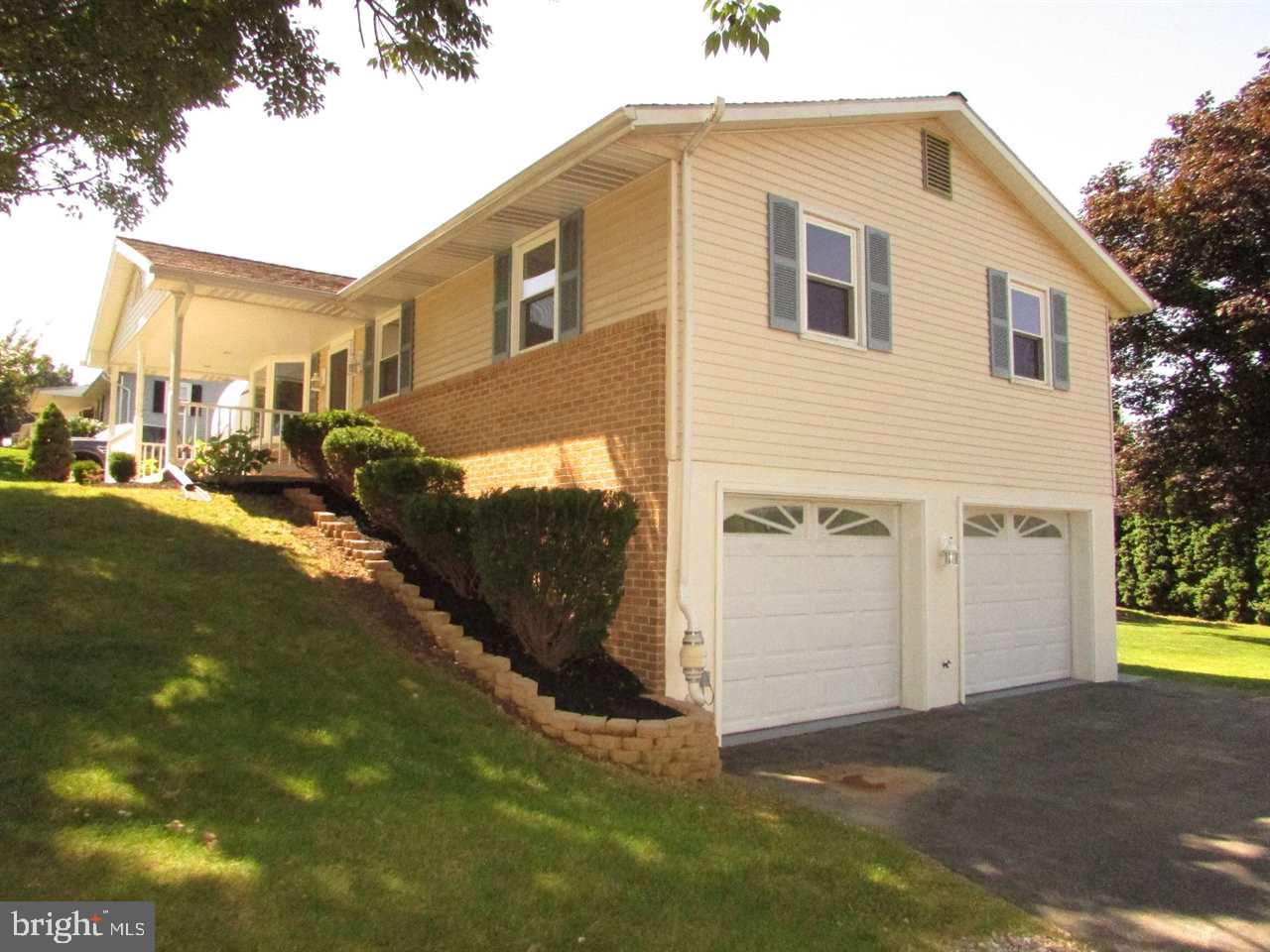 275 Blymire Road Dallastown, PA 17313 - Photo 4 of 25 Gallery Image 4