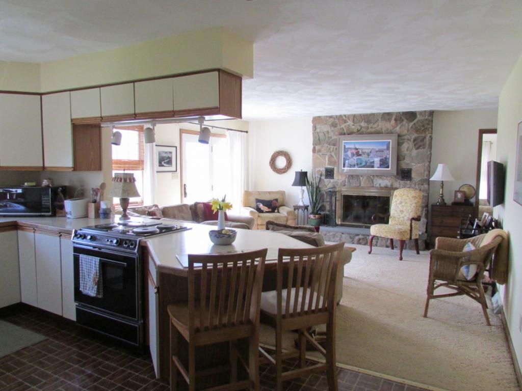 412 Brotzman Road Binghamton, NY 13901 - Photo 3 of 28 Gallery Image 3