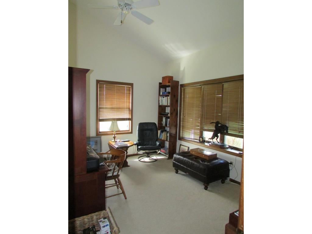 412 Brotzman Road Binghamton, NY 13901 - Photo 8 of 28 Gallery Image 8