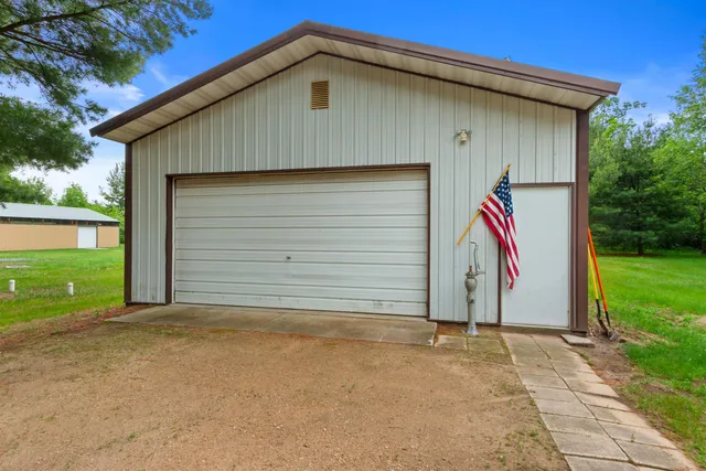 $149,900 | 1163 Chicago Drive, Friendship, WI 53934