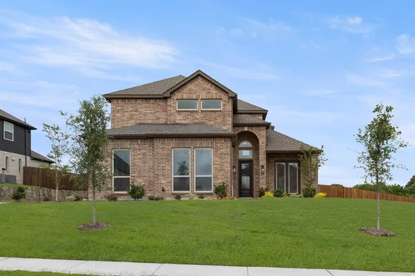 $639,593 | 513 Pond Spgs Drive, DeSoto, TX 75115