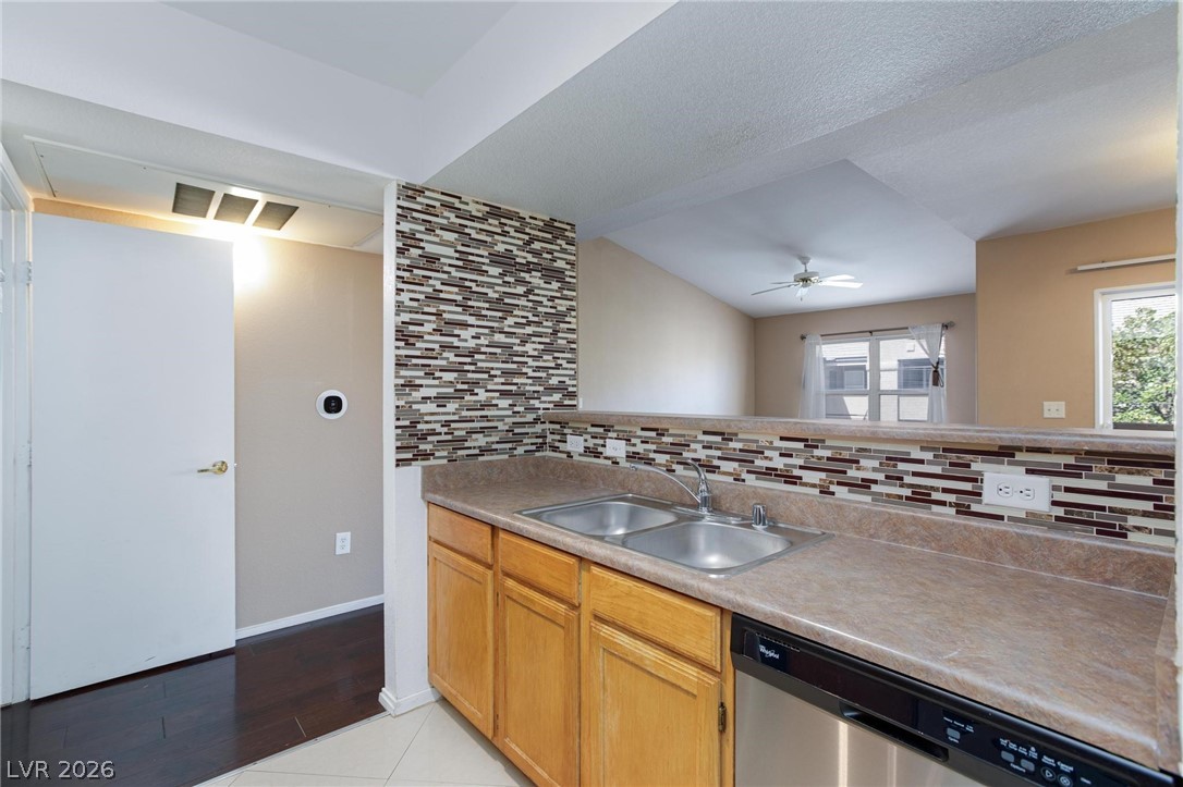 6650 West Warm Springs Road, Unit 2027 Las Vegas, NV 89118 - Photo 14 of 29 This functional kitchen provides a warm and inviting atmosphere.