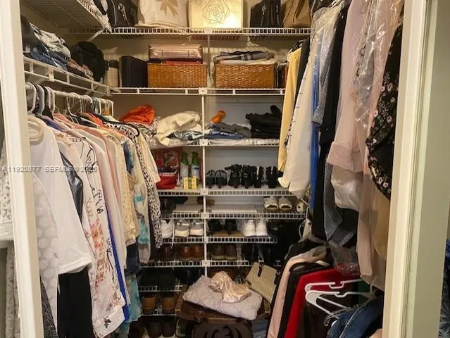 $295,000 | 7675 Northwest 79th Avenue, Unit 109, Tamarac, FL 33321