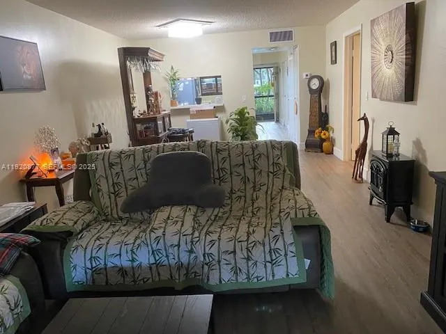 $295,000 | 7675 Northwest 79th Avenue, Unit 109, Tamarac, FL 33321