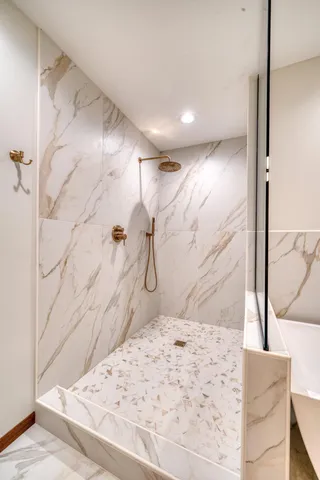 $799,000 | 3711 Golf Course Road, Cohasset, MN 55744