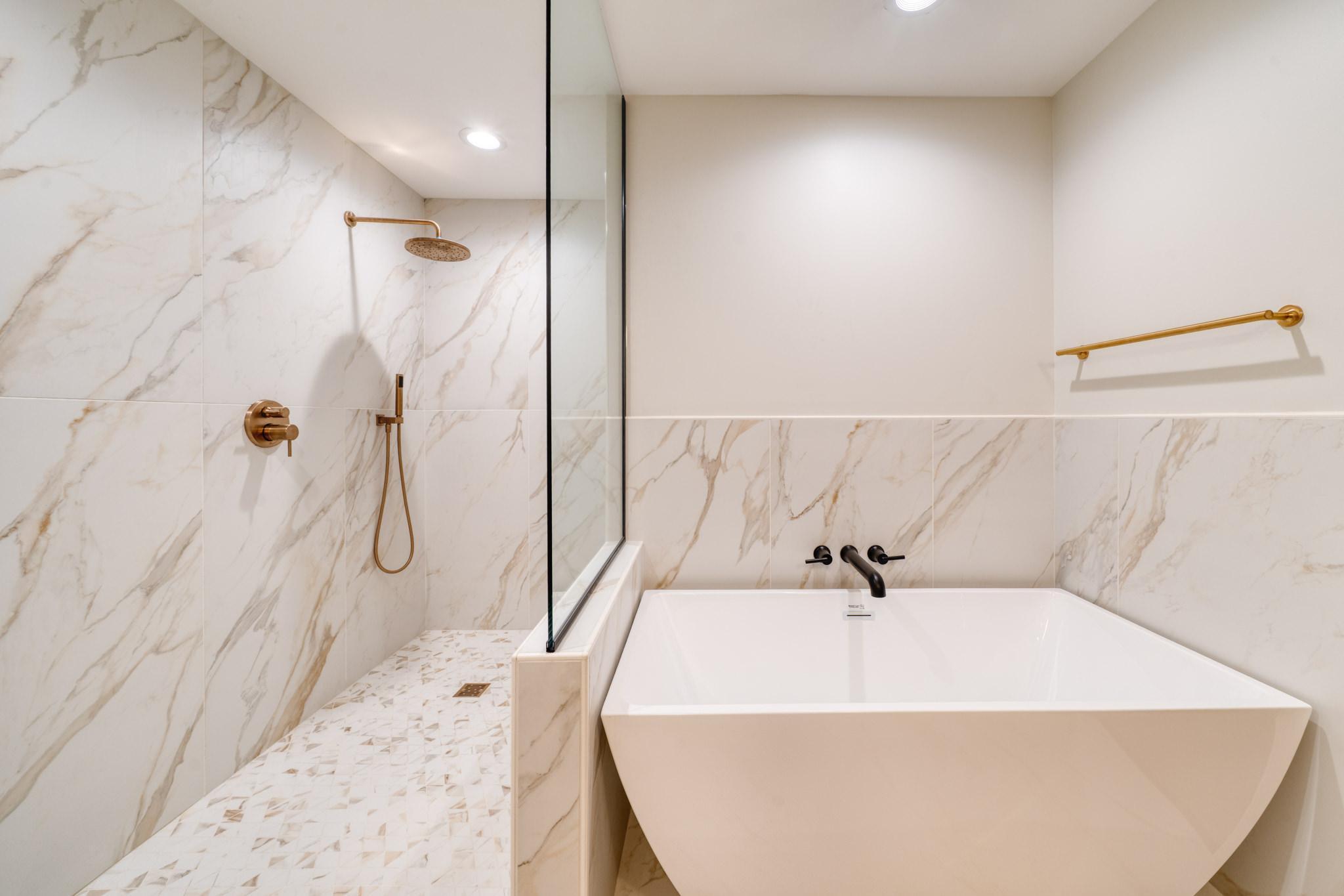 3711 Golf Course Road Cohasset, MN 55744 - Photo 18 of 44