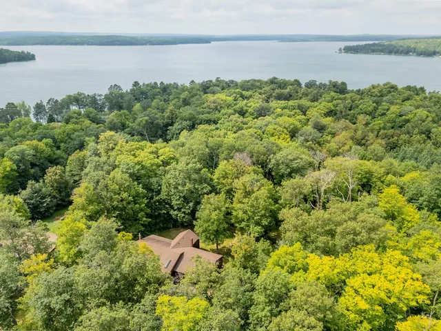 $799,000 | 3711 Golf Course Road, Cohasset, MN 55744