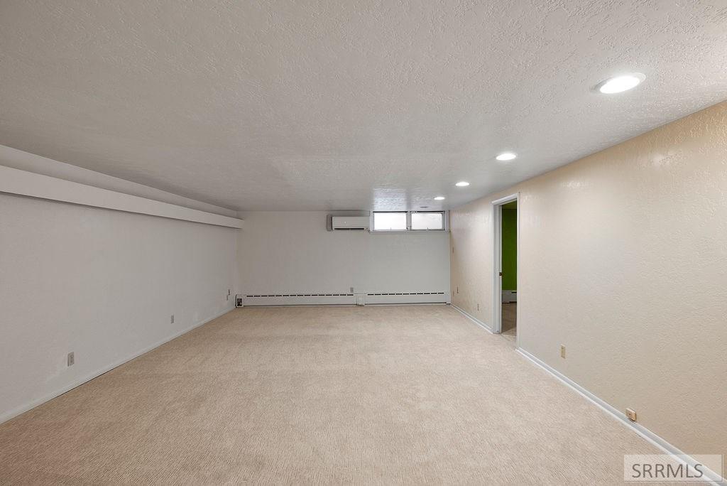 181 South 16th Place Pocatello, ID 83201 - Photo 14 of 24