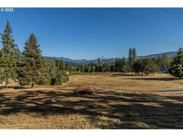 a view of ocean view