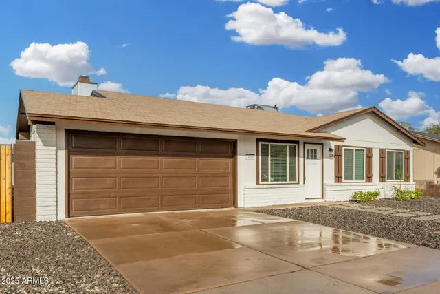 $399,999 | 7050 West Garfield Street, Phoenix, AZ 85043