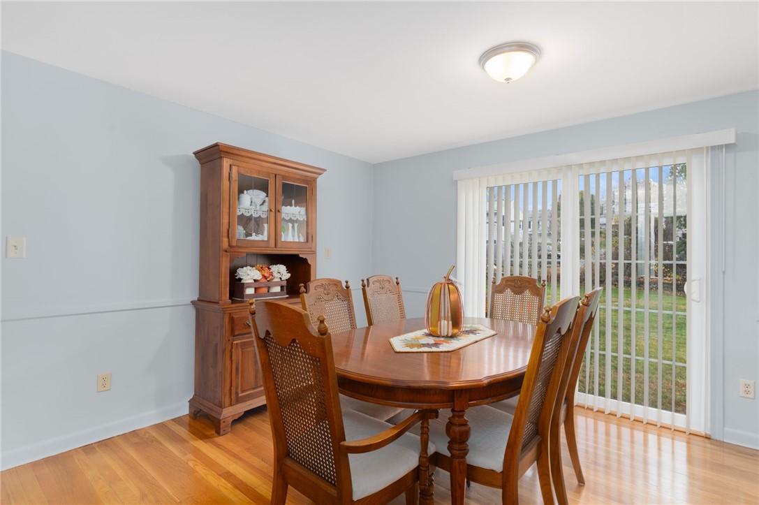 27 Priscilla Road Woonsocket, RI 02895 - Photo 9 of 33