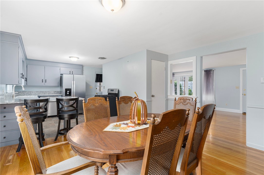 27 Priscilla Road Woonsocket, RI 02895 - Photo 10 of 33