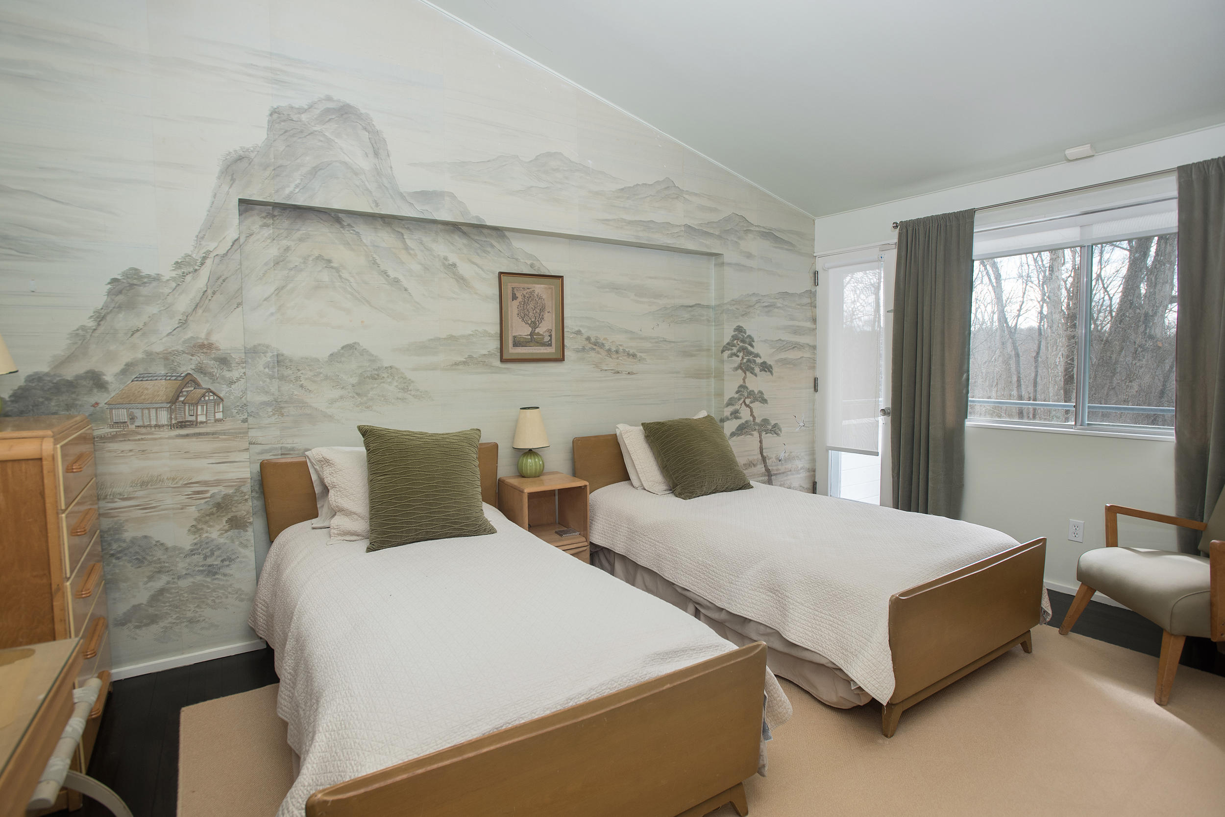 46 Benedict Hill Road New Canaan, CT 06840 - Photo 24 of 50 a bedroom with a bed and wooden floor