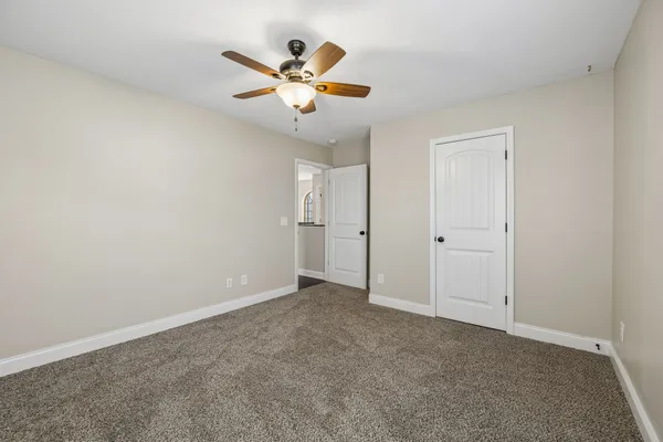 $2,400 | 275 Crusaw Drive, Clarksville, TN 37043