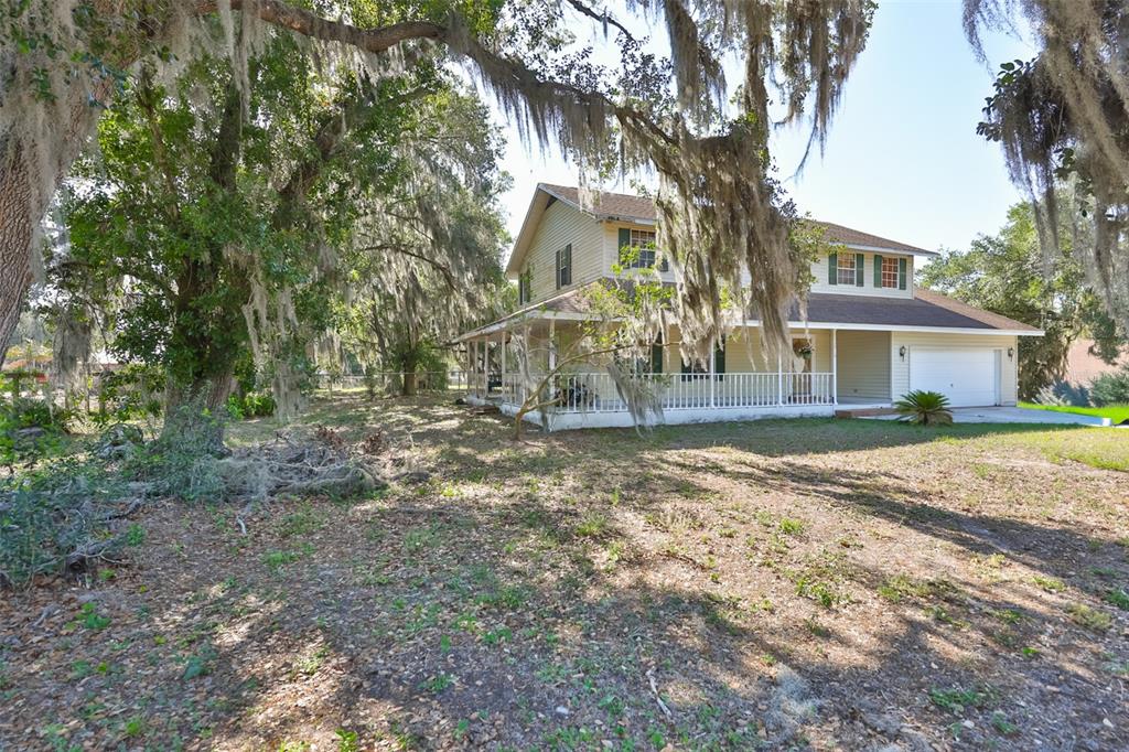 2710 Lewis Road Dover, FL 33527 - Photo 7 of 56
