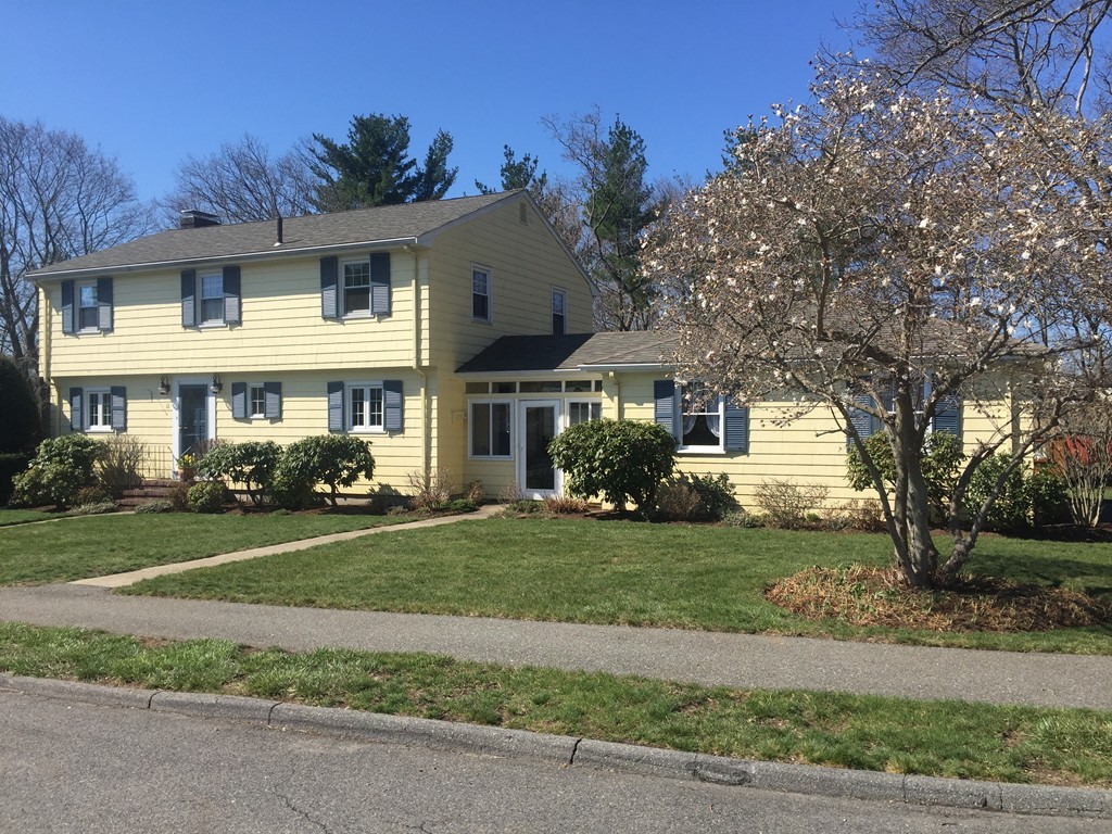 12 Timothy Road Peabody, MA 01960 - Photo 1 of 29 Gallery Image 1