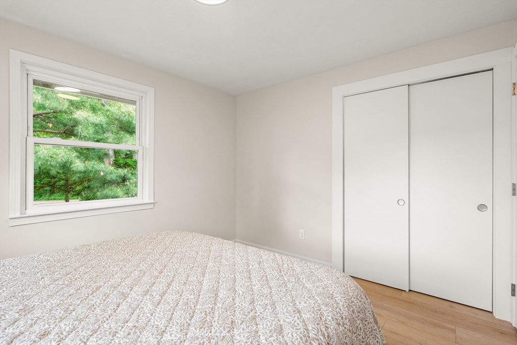 67 Roslyn Road Brockton, MA 02302 - Photo 17 of 32