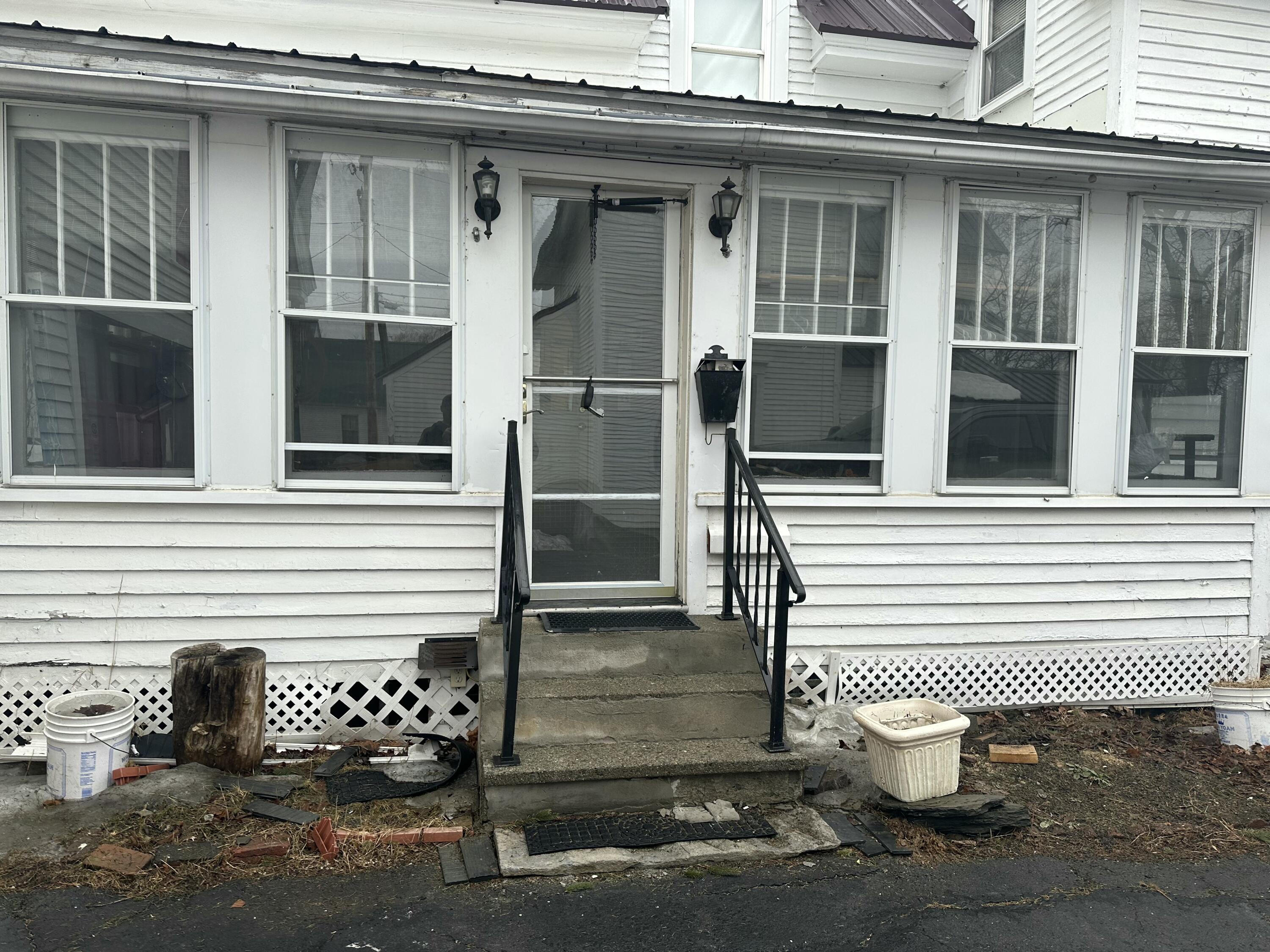 98 North Street Dover-Foxcroft, ME 04426 - Photo 6 of 31 IMG_4385