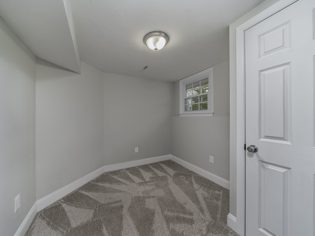 139 Myrtle Street Hanover, MA 02339 - Photo 14 of 17 Gallery Image 14