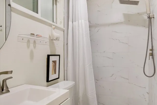 $4,000 | 807 West Oltorf Street, Austin, TX 78704