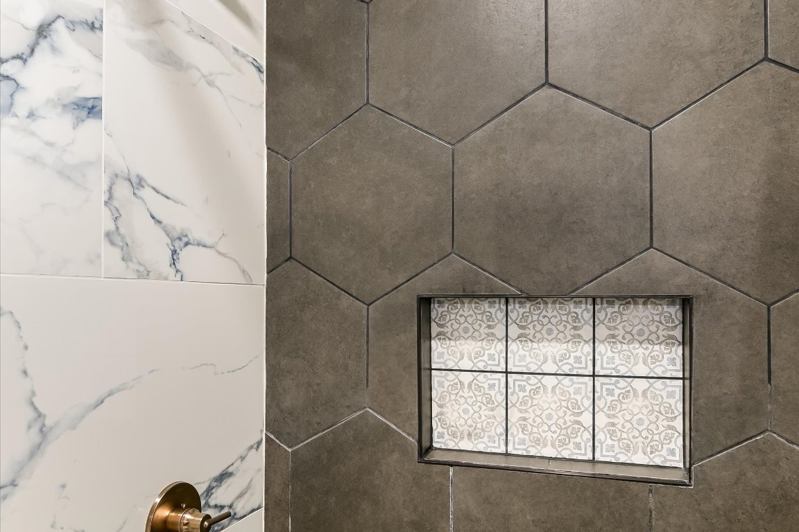 807 West Oltorf Street Austin, TX 78704 - Photo 19 of 22 Bathroom view