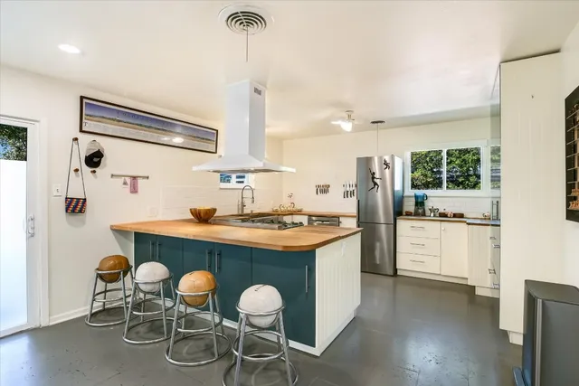 $4,000 | 807 West Oltorf Street, Austin, TX 78704