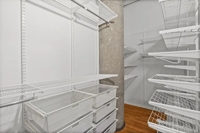 $2,750 | 130 South Canal Street, Unit 212, Chicago, IL 60606