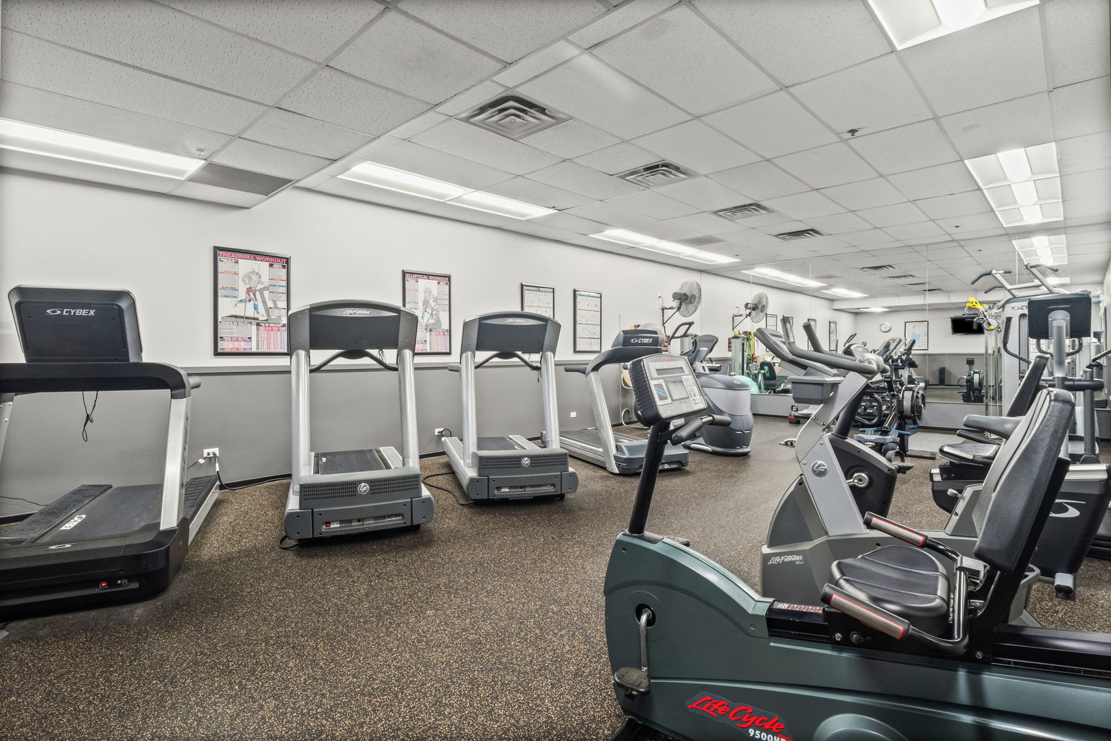 130 South Canal Street, Unit 212 Chicago, IL 60606 - Photo 27 of 34