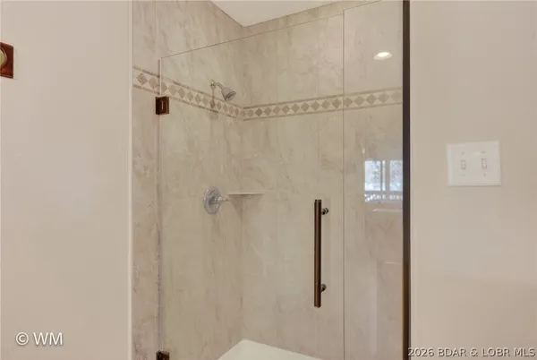 $484,999 | 602 Weiskopf Way, Camdenton, MO 65020