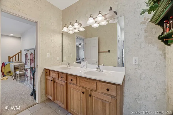 $484,999 | 602 Weiskopf Way, Camdenton, MO 65020