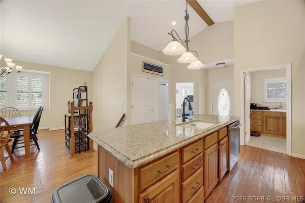 $484,999 | 602 Weiskopf Way, Camdenton, MO 65020