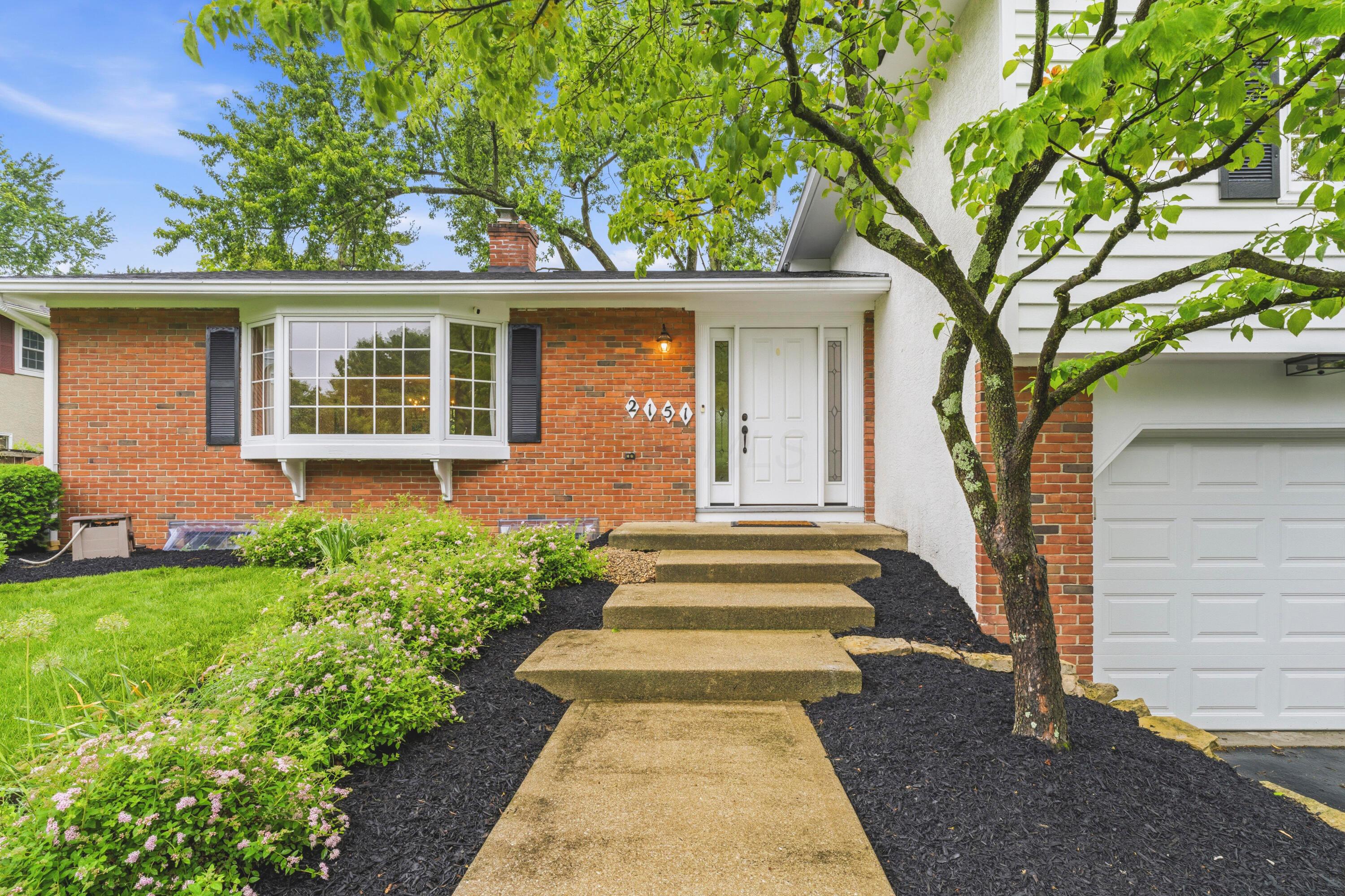 2151 Pinebrook Road Upper Arlington, OH 43220 - Photo 7 of 67