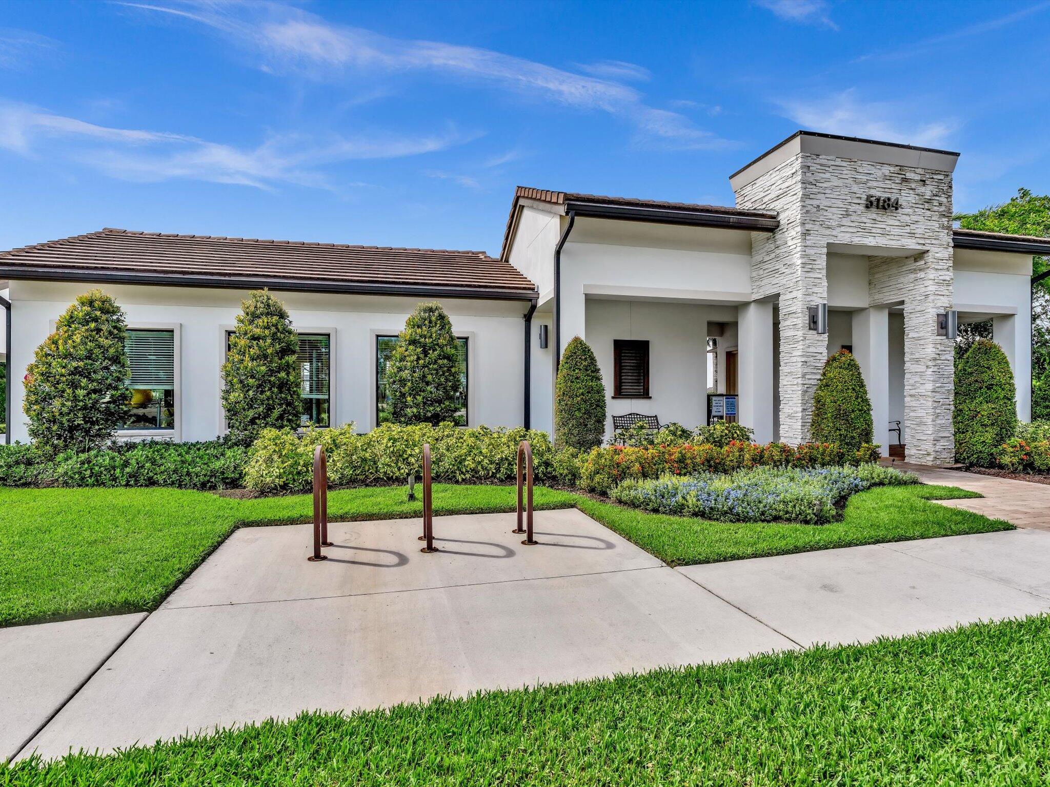 4708 Saddle Ranch Road Lake Worth, FL 33467 - Photo 38 of 45 038