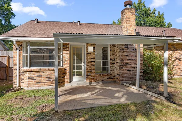 $249,000 | 19411 Long Lake Drive, Houston, TX 77084