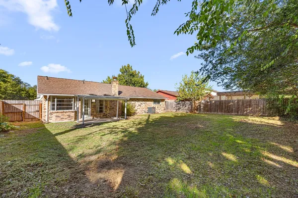 $249,000 | 19411 Long Lake Drive, Houston, TX 77084