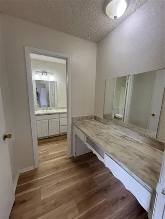 $1,400 | 1008 Poplar Street, Unit 1010, Benbrook, TX 76126