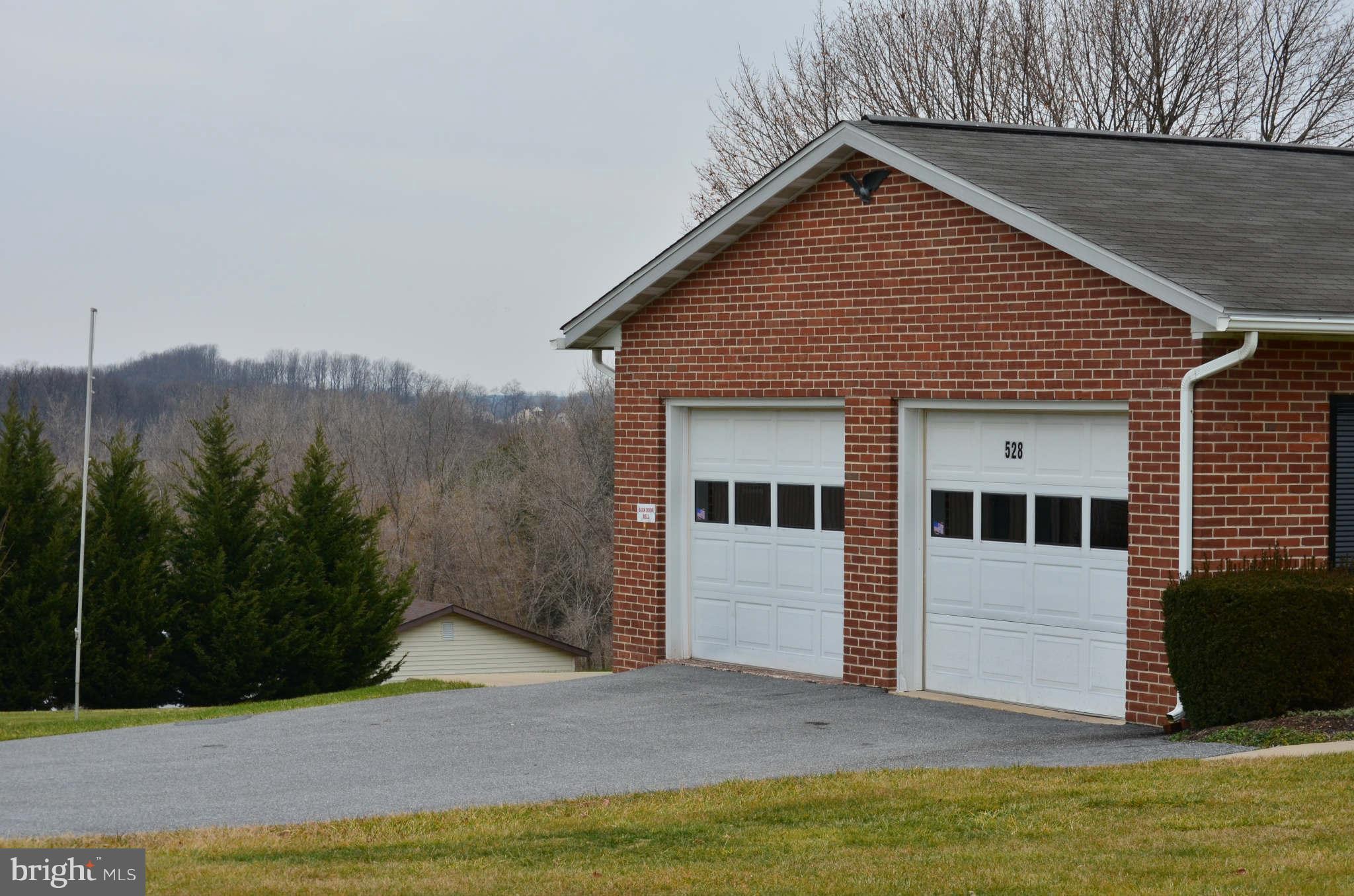 528 Hook Road Westminster, MD 21157 - Photo 4 of 17 Exterior (General)