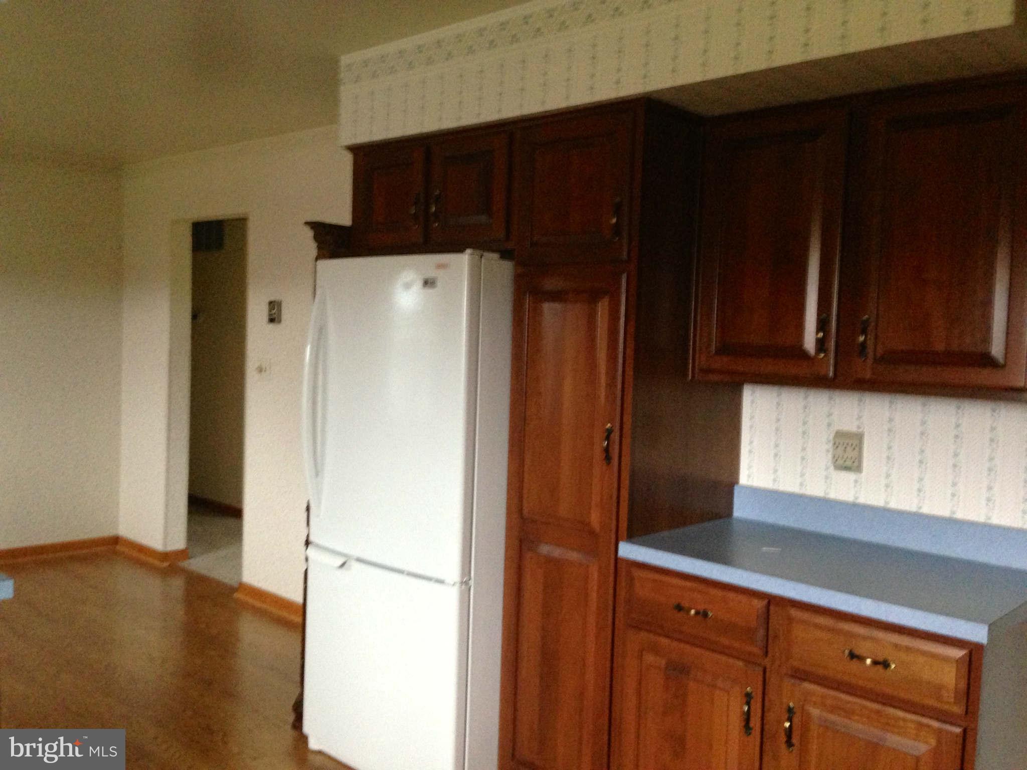 528 Hook Road Westminster, MD 21157 - Photo 7 of 17 Kitchen