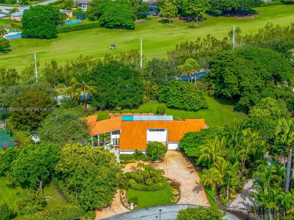 $1,990,000 | 10204 Southwest 96th Court, Miami, FL 33176