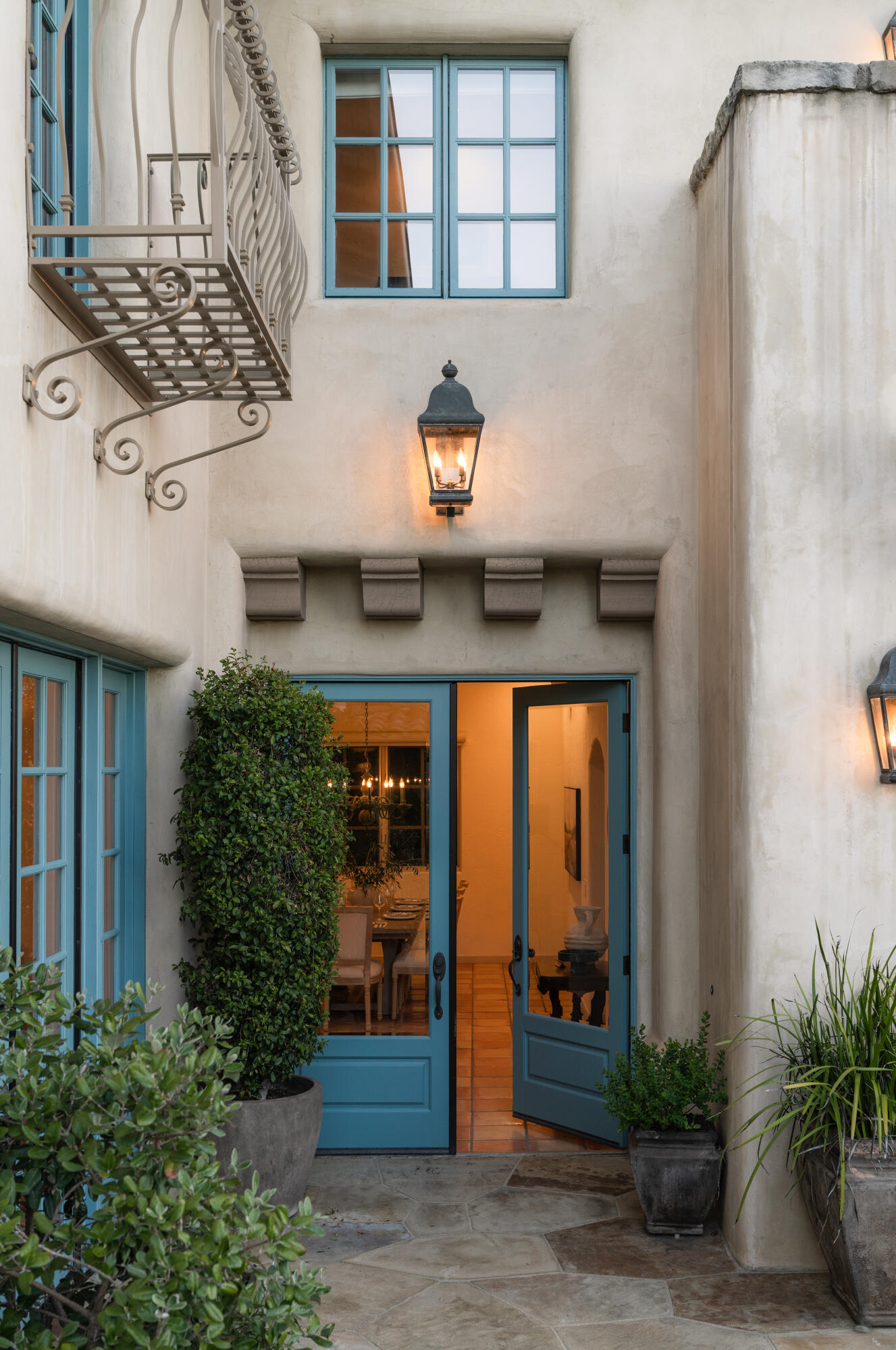 1439 Tunnel Road Santa Barbara, CA 93105 - Photo 28 of 48 Entry