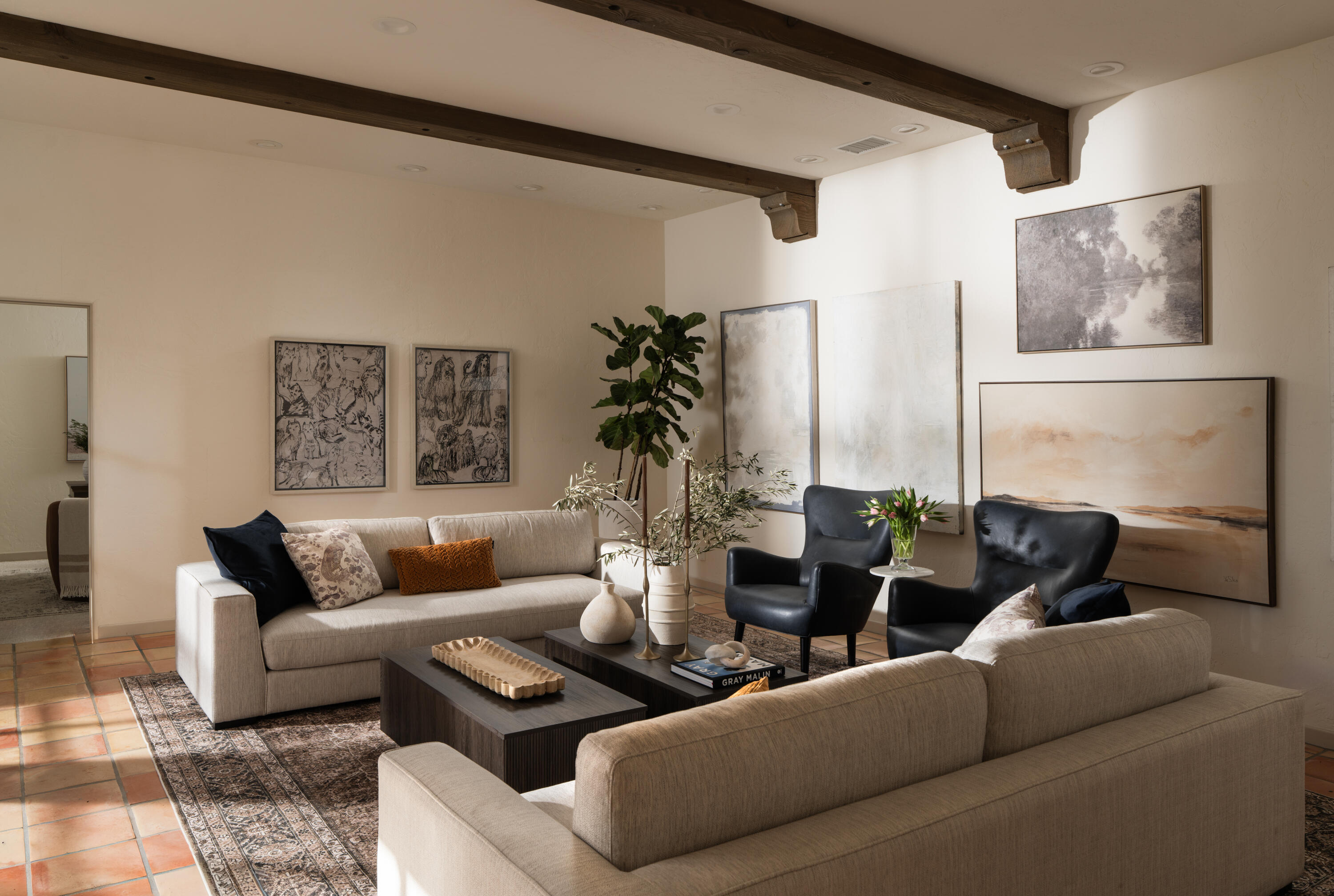 1439 Tunnel Road Santa Barbara, CA 93105 - Photo 40 of 48 Living Room