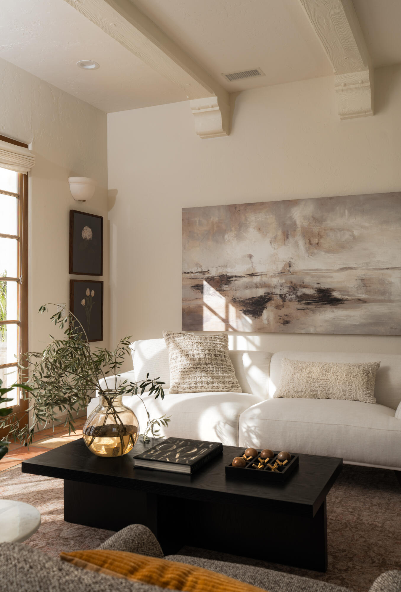 1439 Tunnel Road Santa Barbara, CA 93105 - Photo 42 of 48 Family Room