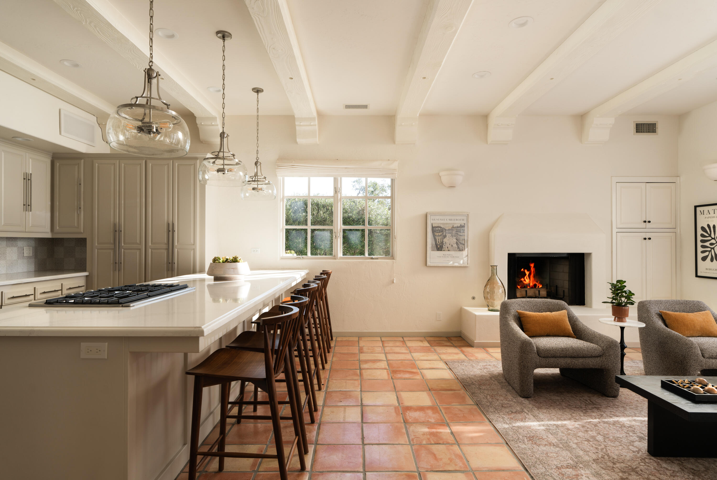 1439 Tunnel Road Santa Barbara, CA 93105 - Photo 43 of 48 Kitchen/Family Room